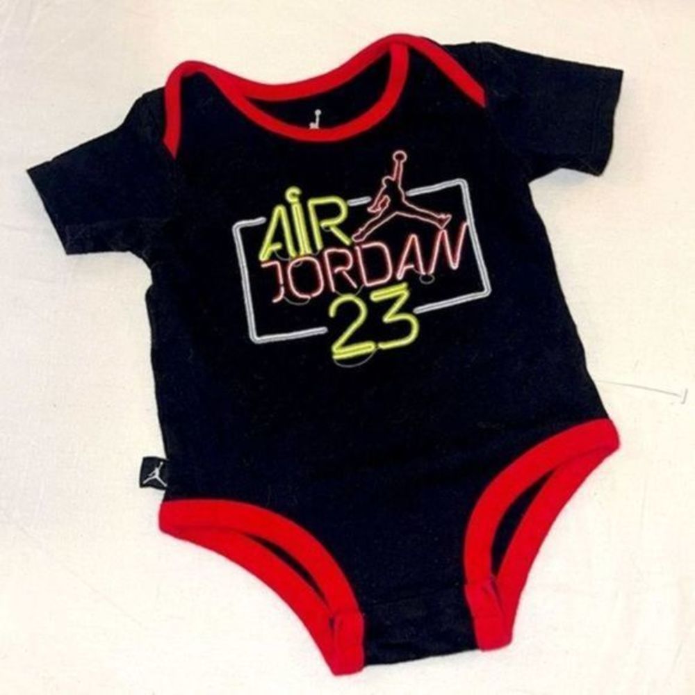 New! Air Jordan‎ Baby Bodysuit Size 0-3